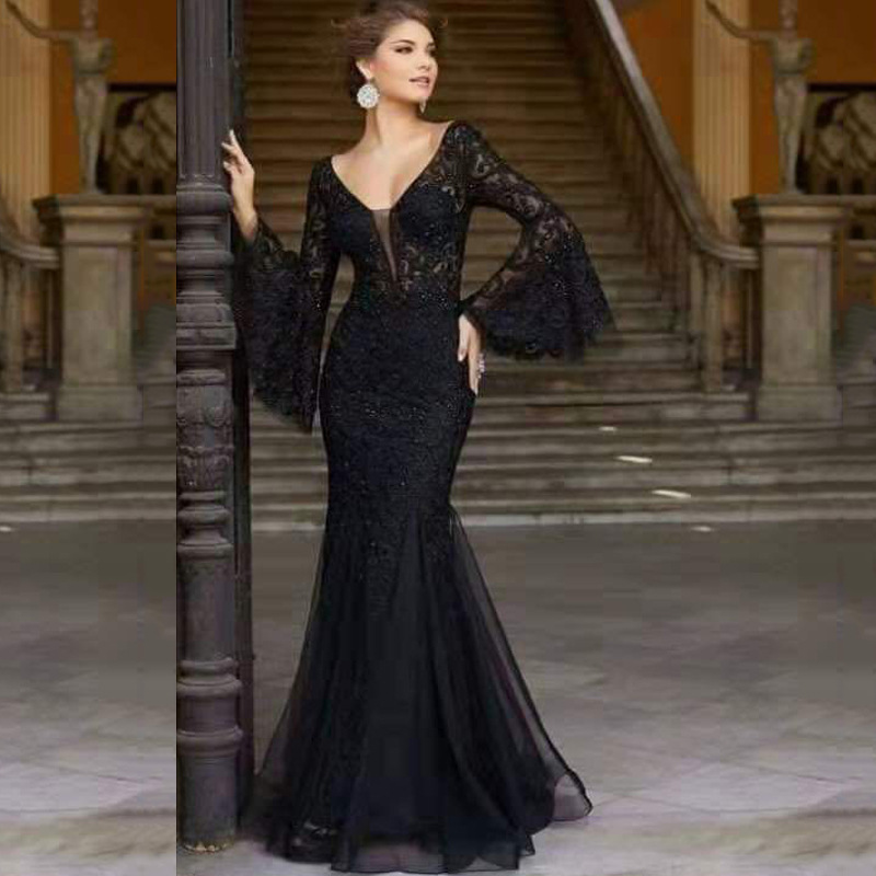 Exquisite and Fashionable Slim-Fit Quality Black Batwing Sleeve Gown, New Long-Style Banquet Dress, Light Luxury European and American Fashion