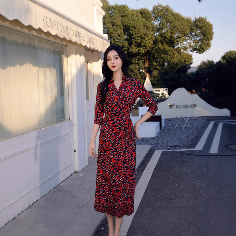 Lapel One-piece Wrap dress Women's French Retro Letter Print PG DVF2025 Summer Strap Dress New