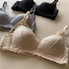 法国原单文胸女法式三角杯蕾丝内衣无钢圈薄杯防凸点内衣