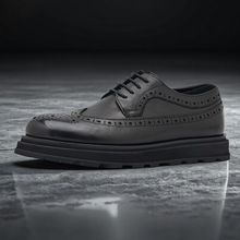 2025春秋英克雕花伦布洛男鞋休闲复古圆头厚底商务正装皮鞋男