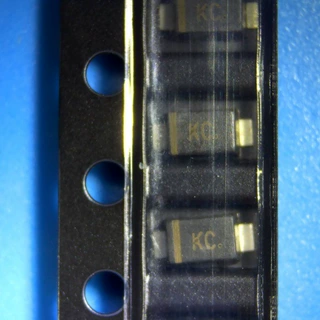 SMF3.3A TSSOP-20 静电和浪涌保护(TVS/ESD) 全新原装