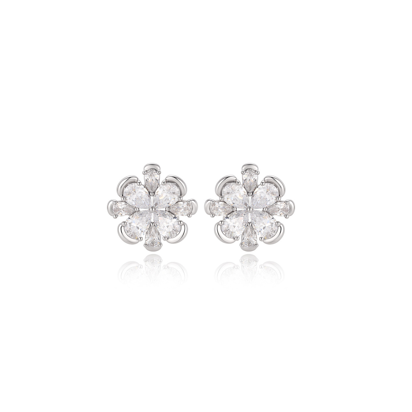 Pendientes de Aleación de Cobre con Baño Electrolítico Blanco de Xuping Jewelry, Diseño Versátil de Lujo Ligero, Venta al por Mayor