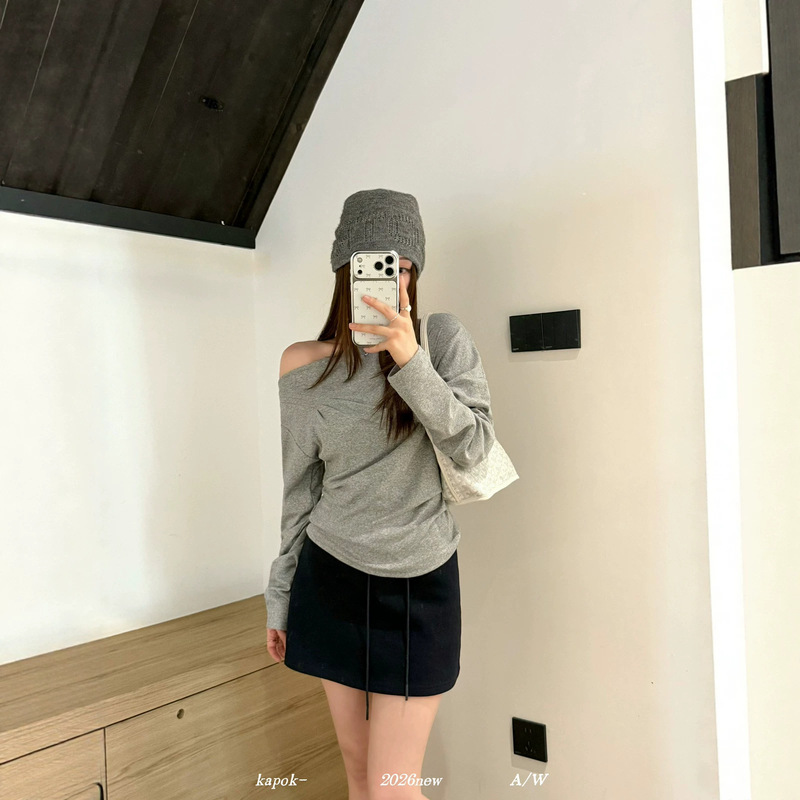 Shisanxing【KAPOK】Early Autumn One-Shoulder Pleated Slim-Fit Waist-Cinching Slimming Draped Collar Blouse 61078 Shisanxing【KAPOK】Early Autumn One-Shoulder Pleated Slim-Fit Waist-Cinching Slimming Draped Collar Blouse 61078