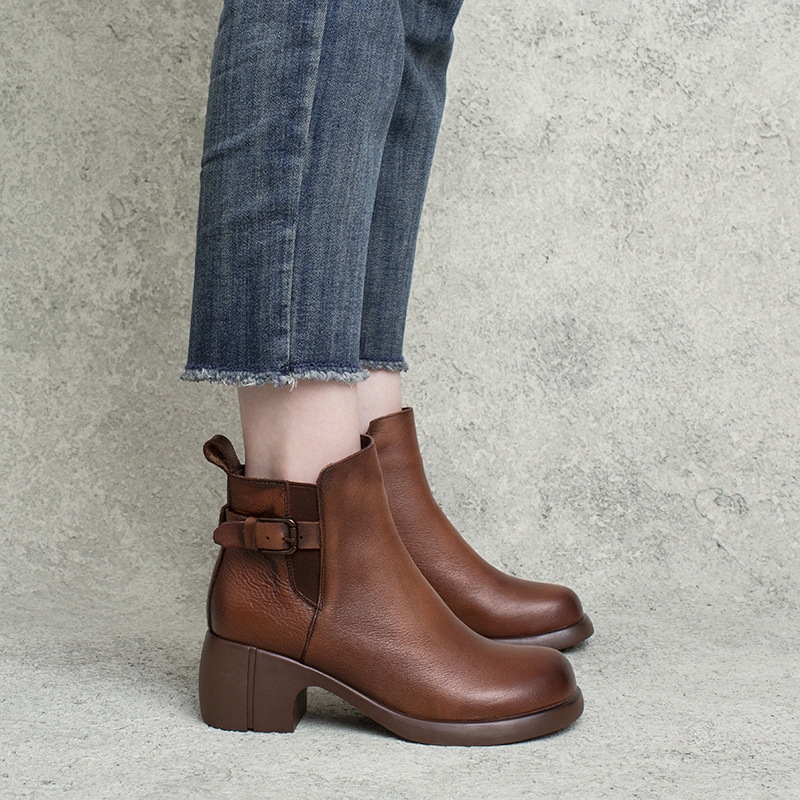 芭芭步秋季新款帅气英伦风牛皮圆头侧拉链舒适粗跟女靴高跟短靴