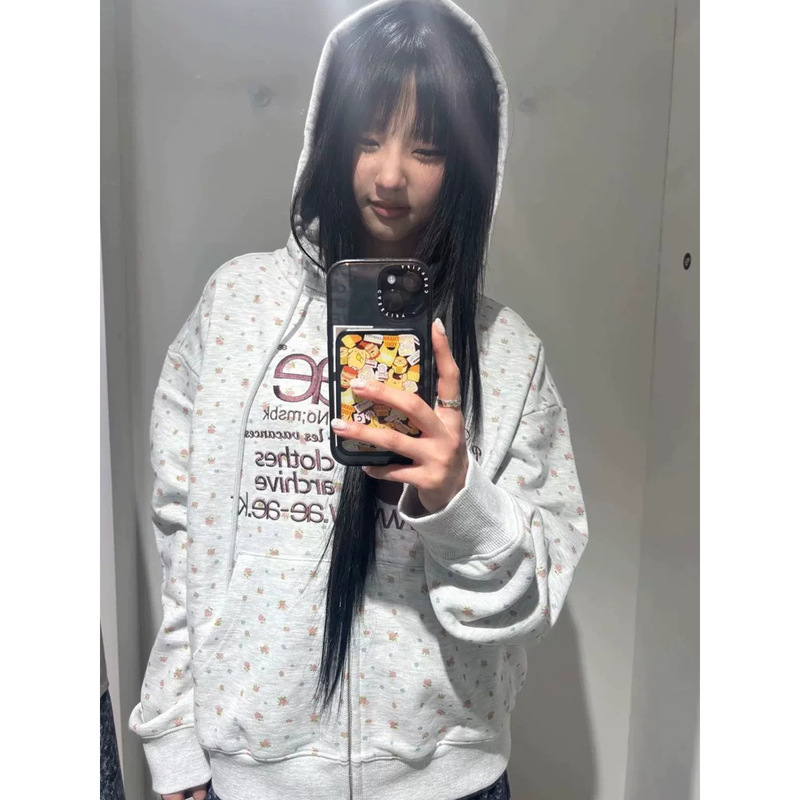 Now the 2026 Autumn New Korean Designer Ae*E Floral Sweatshirt Jacket for Women, Short Hooded Zip-Up Cardigan