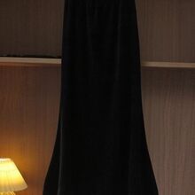 2026秋季金丝绒拼接蕾丝鱼尾裙女高腰显瘦长款黑色包臀半身裙染色