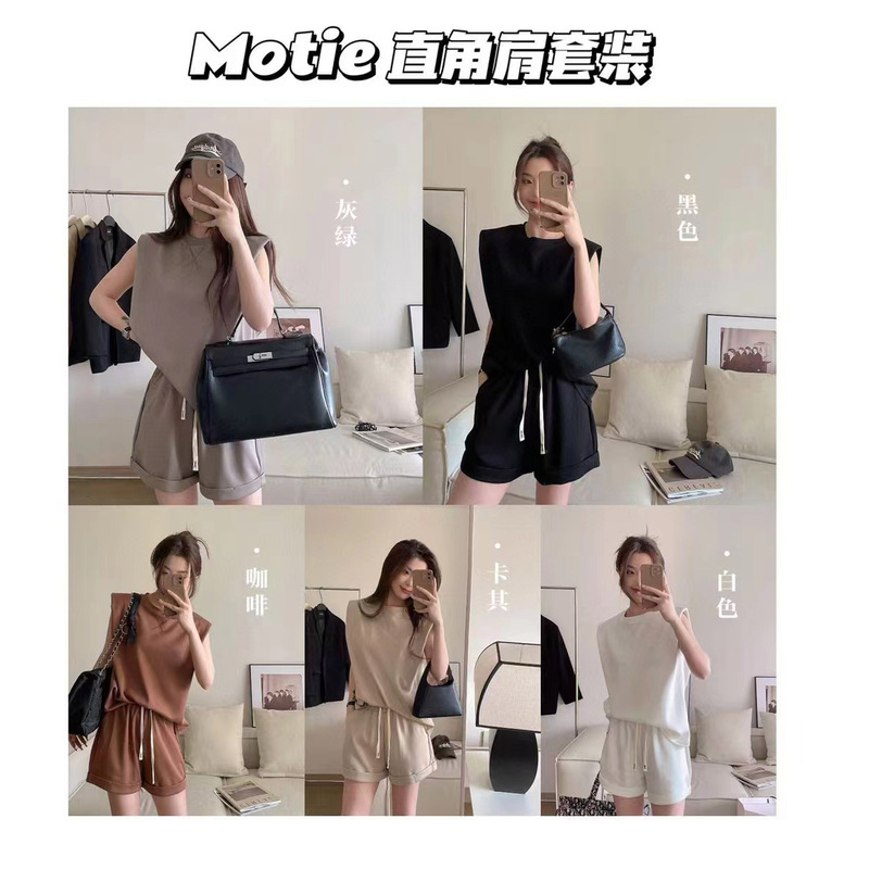 Clearance New Style Right-Angle Shoulder Suit for Women, Summer Versatile Loose Casual Set, Fashionable Sleeveless T-Shirt and Shorts Two-Piece Set