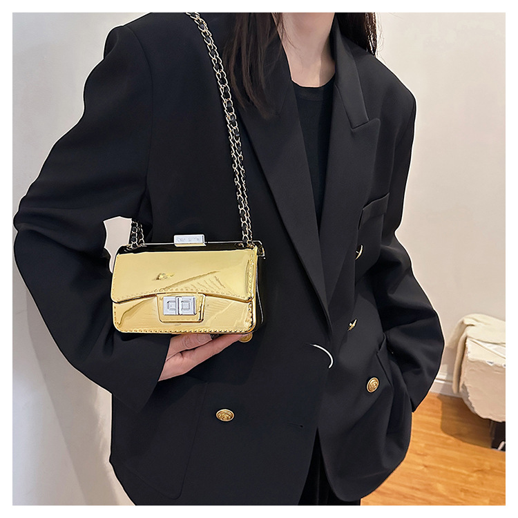 Ženska torba za rame, mala četvrtasta torba s lancem_voghion.com