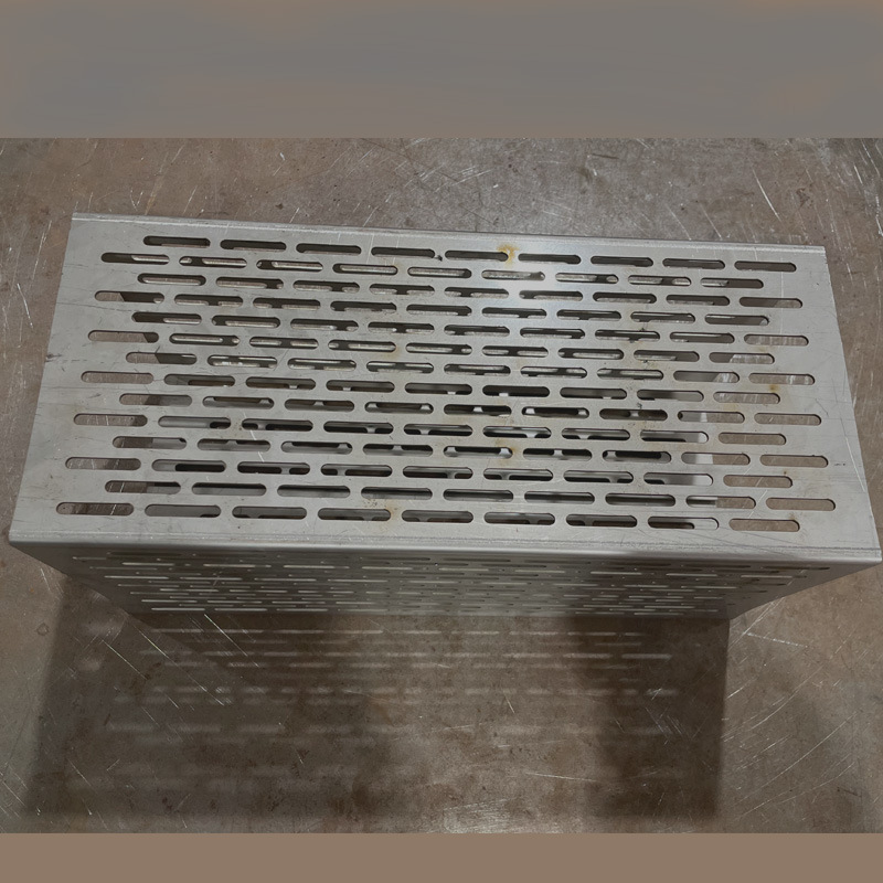 供应广州冲孔网板 冲孔筛板镀锌 铁板异形折弯装饰金属网板