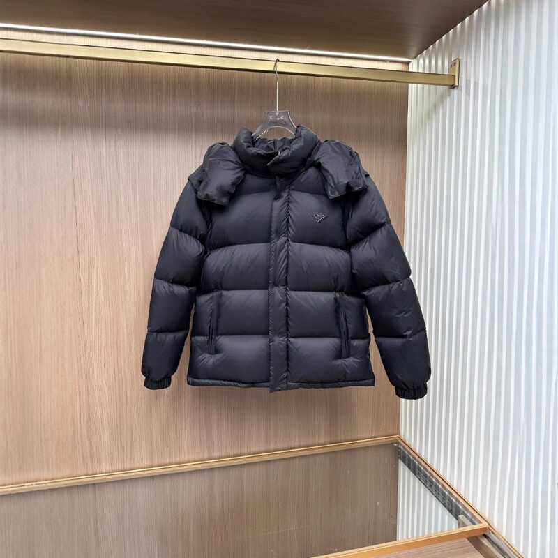 Cross-border bestseller, correct version, in stock, high-quality P brand new detachable sleeve down jacket, couple's style Cross-border bestseller, correct version, in stock, high-quality P brand new detachable sleeve down jacket, couple's style