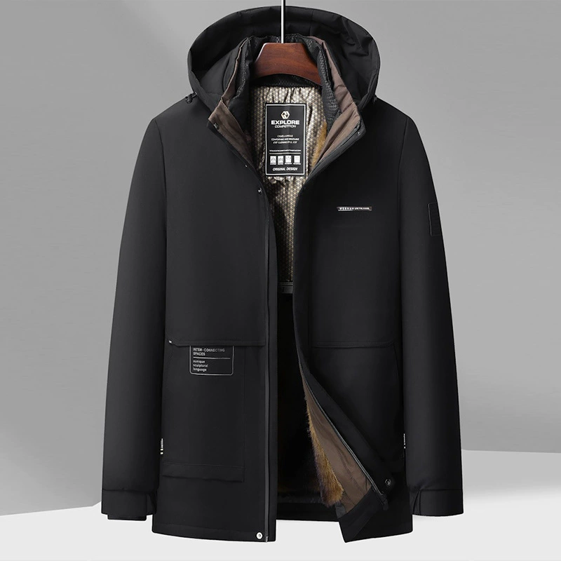 Зимний новый 50-летний 60 человек среднего и пожилого возраста