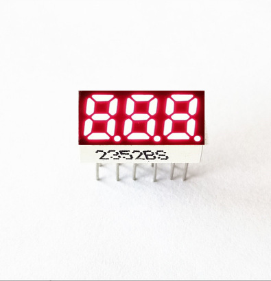 0.25英寸3位带小数点红光数码管2352AS/2352BS 8.8.8.数码管