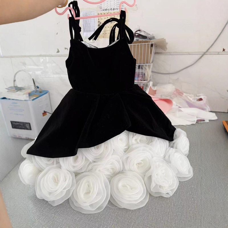 Cross-Border Girls' Dress Princess Dress 2026 Baby Girl Black Velvet Stereo Rose Flower Princess Birthday Dress