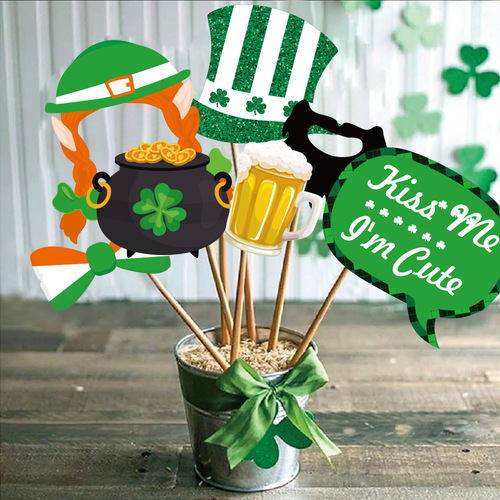 Cross-border St. Patrick's Day party party dance decoration photo props pipe clover cuckold glasses