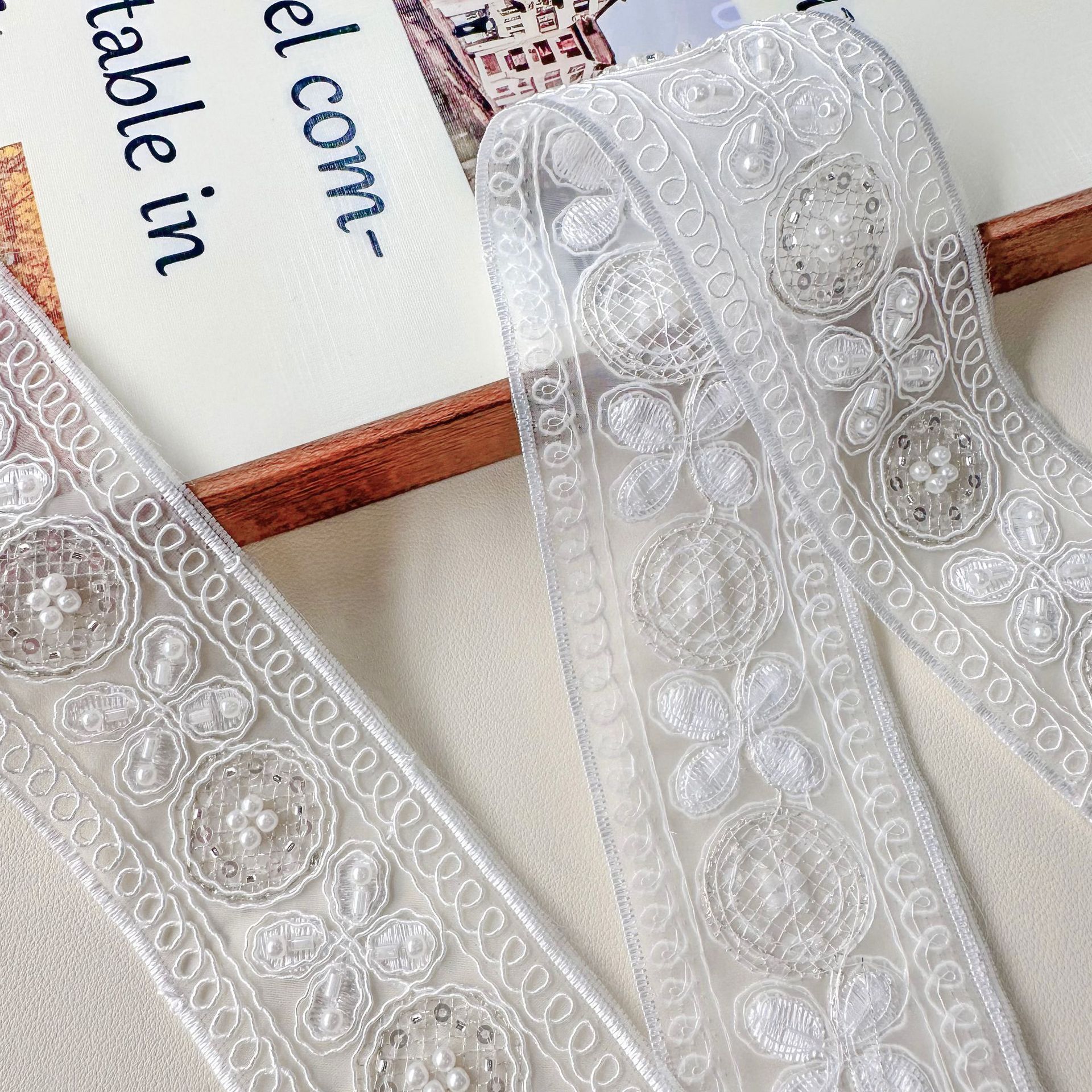 Blanca malla de bordado de sequela de encaje hermoso patrón multi-escena para ropa hogar abrigo accesorios de decoración image 4