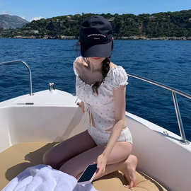 韩版ins风甜美碎花小清新保守紧身显瘦温泉度假高级时尚分体泳衣