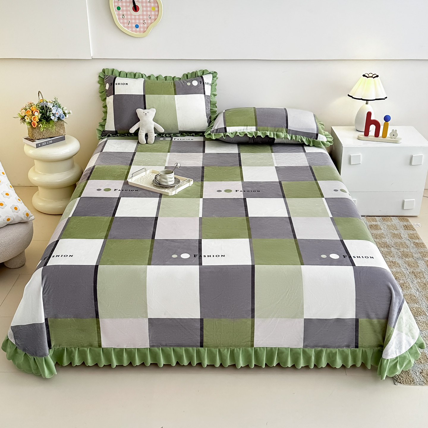 2025 New Autumn and Winter Baby Velvet Milk Velvet Bed Sheetss Baby Velvet Single Layer Lace Printed Bed Cover Three-Piece Set