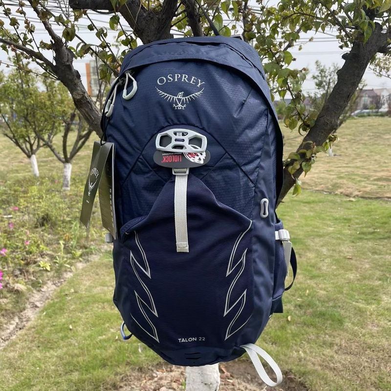 小鷹魔爪22升户外双肩登山包男女徒步双肩包徒步旅行背包20暴风30|undefined