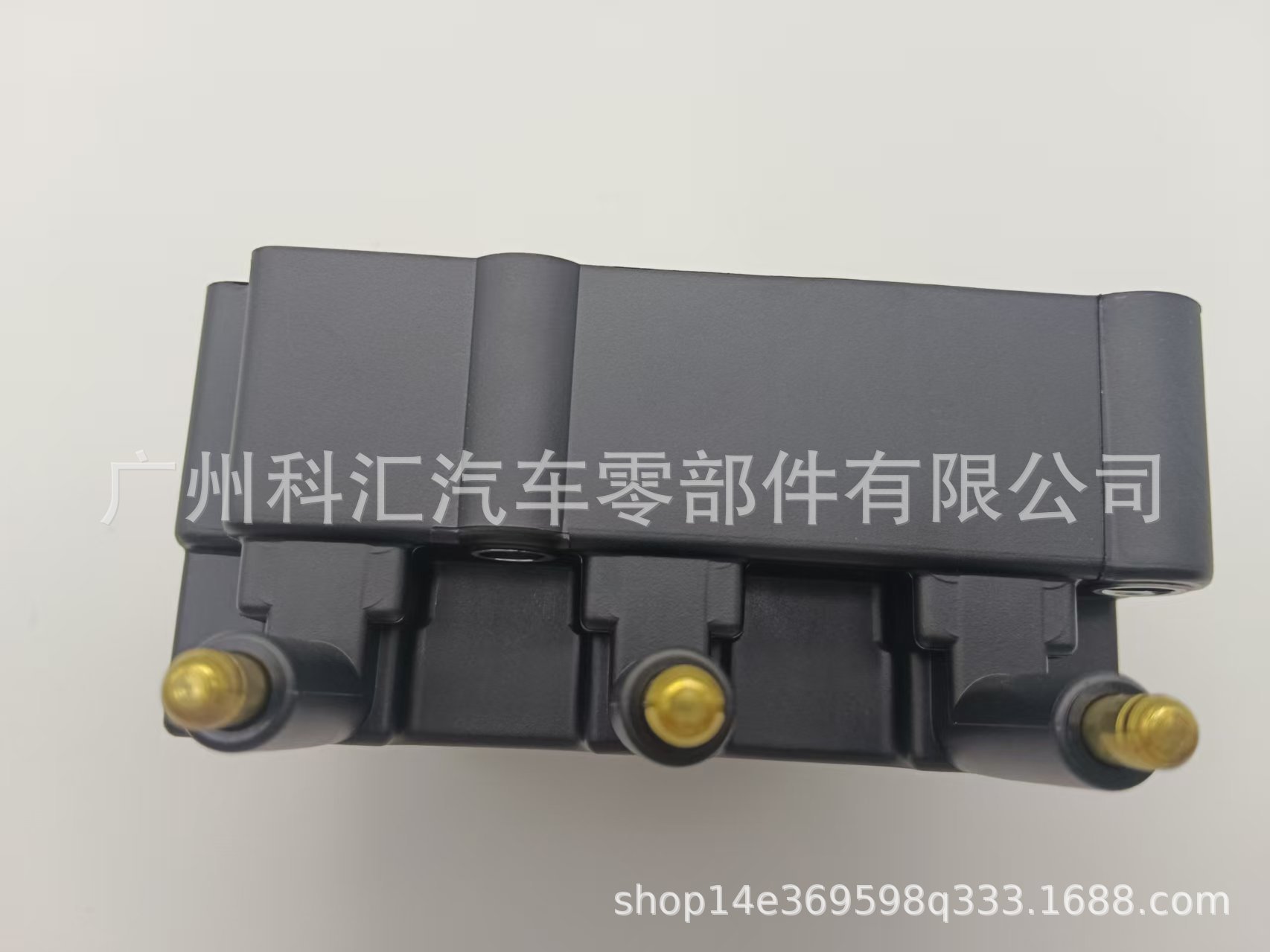 Wholesale Cross-Border Factory Price Ignition Coil Uf412/Uf305/Uf633 56032520Ac 56032520Ae
