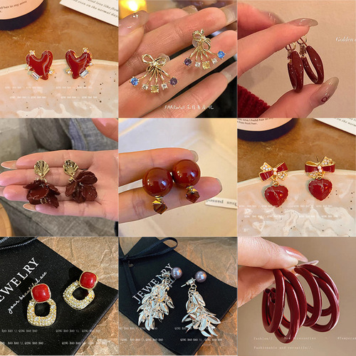 Glamorous Vintage Square Anker Red Earrings for Women - High-end, Charming and Light Luxury Earrings