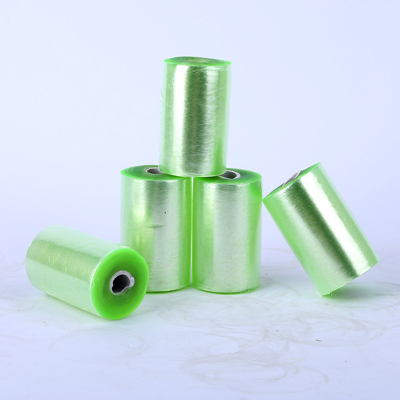Fábrica al por mayor película de bobinado de PVC autoadhesiva película de injerto de alambre película de plástico verde embalaje transparente película de estiramiento transparente