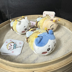 Chiiawa自嘲熊吉伊卡わぁウサッチミツバチのかわいいぬいぐるみバッグのストラップ