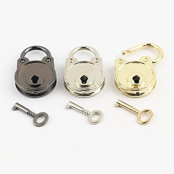 New product bag panda lock jewelry light color gold and silver lock hardware with decorative padlock bag Oval lock