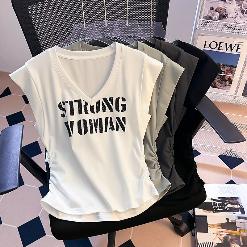 Camiseta de manga voladora pequeña con estampado de letras para mujer de talla grande para mujer verano 2024 nuevas mujeres sueltas y delgadas con cuello en V para mujer