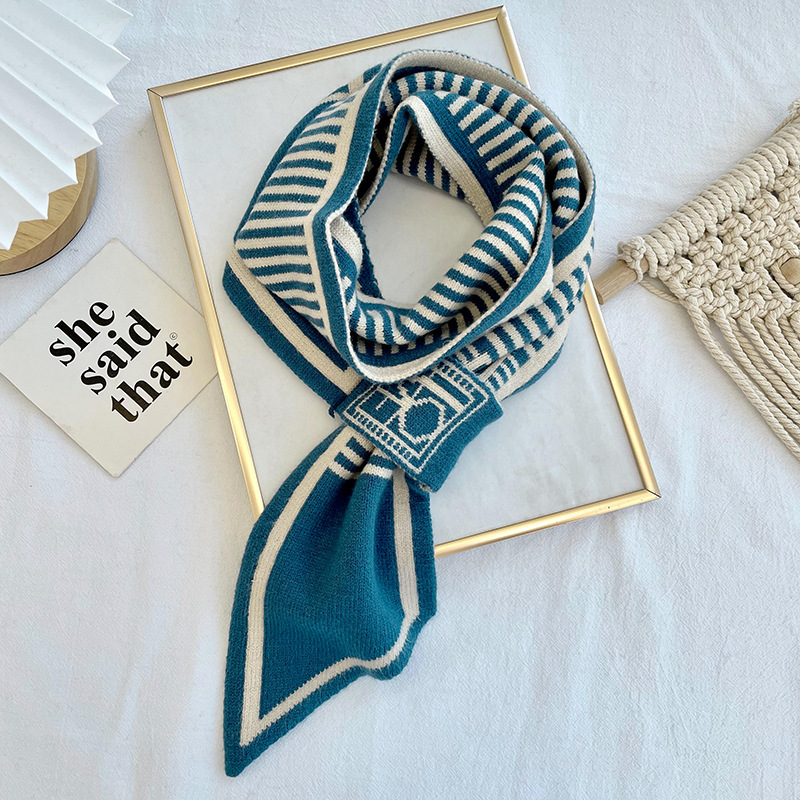 Nuevo tipo de bufandas cruzadas coreanas de otoño y invierno de ajedrez de punto de cuadros perezosos perforación bufandas de cuello