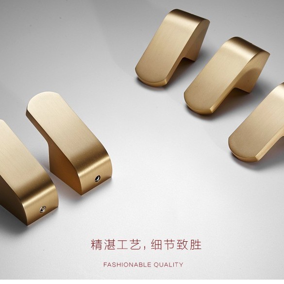 Gancho de la capa de latón colgador de pared gancho de la capa decoración de la sala de estar solo gancho de baño del hotel gancho detrás de la puerta gancho