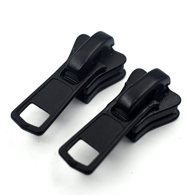 プルヘッド No.3、No.5、No.8、No.10/15/20 樹脂ジッパー用厚みのある大型金属プルヘッド黒ジッパーヘッド|undefined