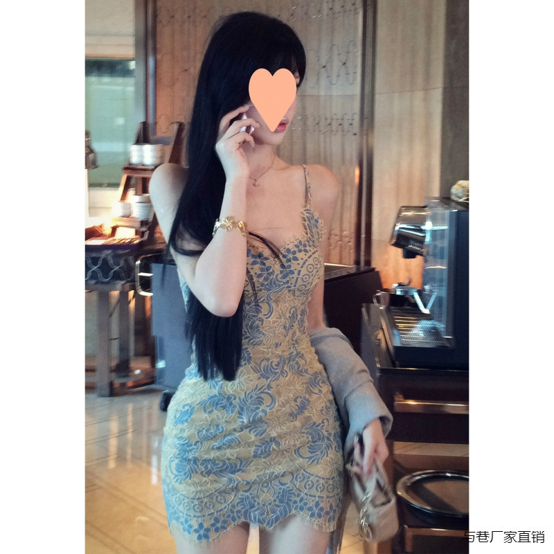 中国風のセクシーなサスペンダースカート女性のための 2025 夏の新しいデザインのスーツドレス気質ヒップカバースカートとアレイ|undefined
