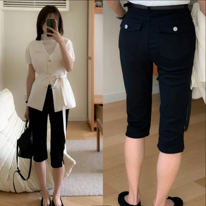 2026 Summer New Korean Style High-Waisted Slimming Pocket Versatile Split Hem Stretch Denim Cropped Shorts for Women