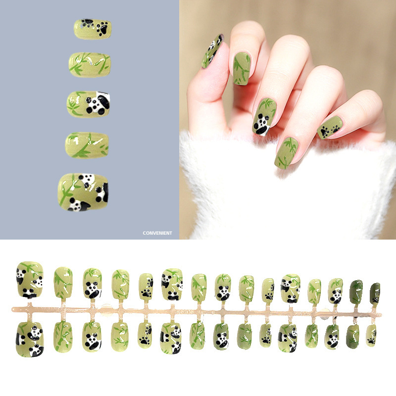 Short Nail Tips in New Chinese Style with Ink Bamboo, Panda, and Cat Eye Designs, Featuring a High-End Ink Painting Effect That Enhances Complexion