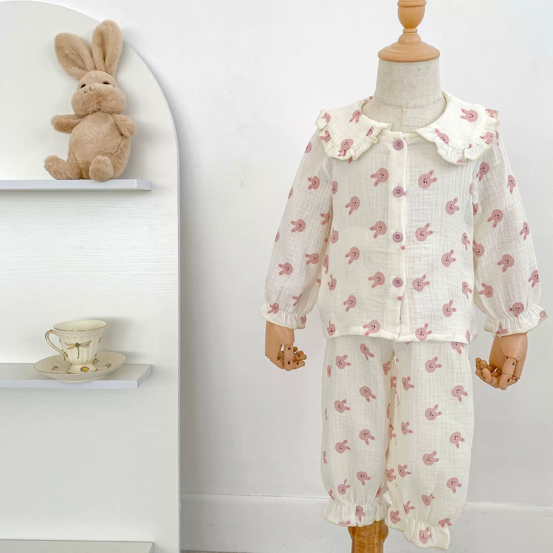 2025秋装女宝宝双面棉娃娃领上衣+裤子韩版时尚可爱印花两件套装