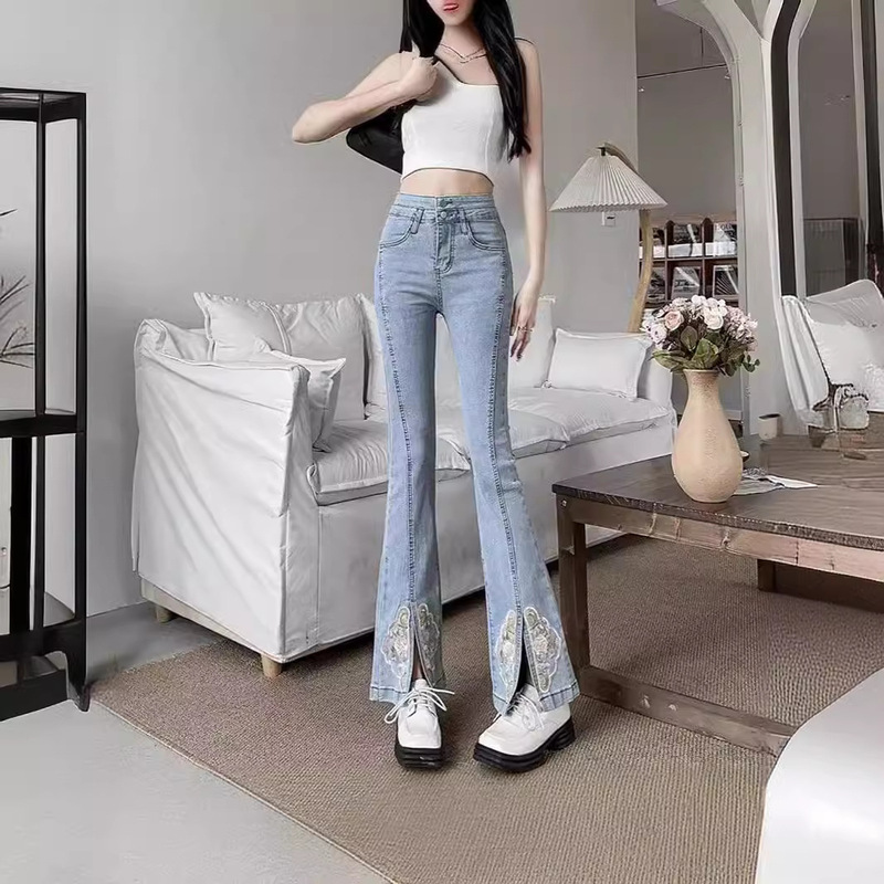 550# High Waist Sizeback Jeans Women's Spring/Summer 2024 New Niche National Style Embroidered Slim Fit Slim Fit Bell Pants