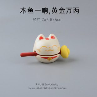 Lucky Cat Wooden Fish Desktop Ornament Cute Stress Relief Toy Christmas Gift for Boys and Girls Fun Cat