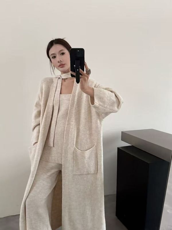 跨境休闲针织套装女2025秋冬新款长款针织外套抹胸背心裤子三件套|undefined