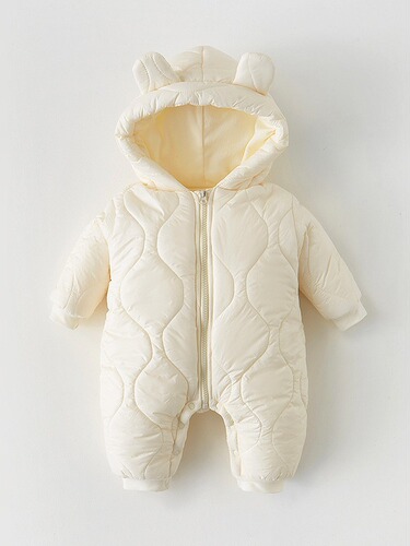 Baby Bodysuit for Autumn and Winter, Cotton Padded Outwear, Cute and Stylish Baby Winter Gear, Suitable for Outdoor Carrying
