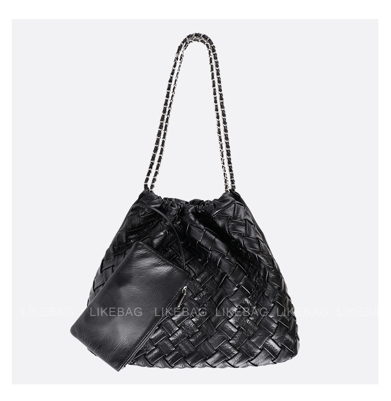 Tote Bag, New Model On The Market, Fashionable And Unique Garbage Bag Bag, European And American Style Large-capacity Exquisite Chain Shoulder Bag._voghion.com