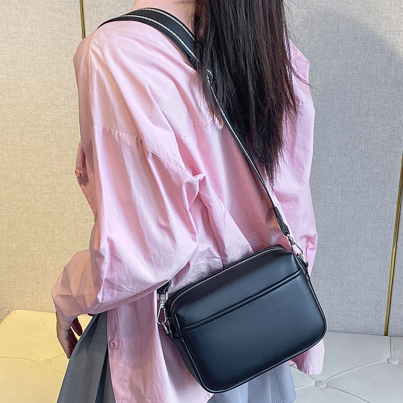 Borsa a tracolla donna piccola quadrata elegante da spalla_voghion.com