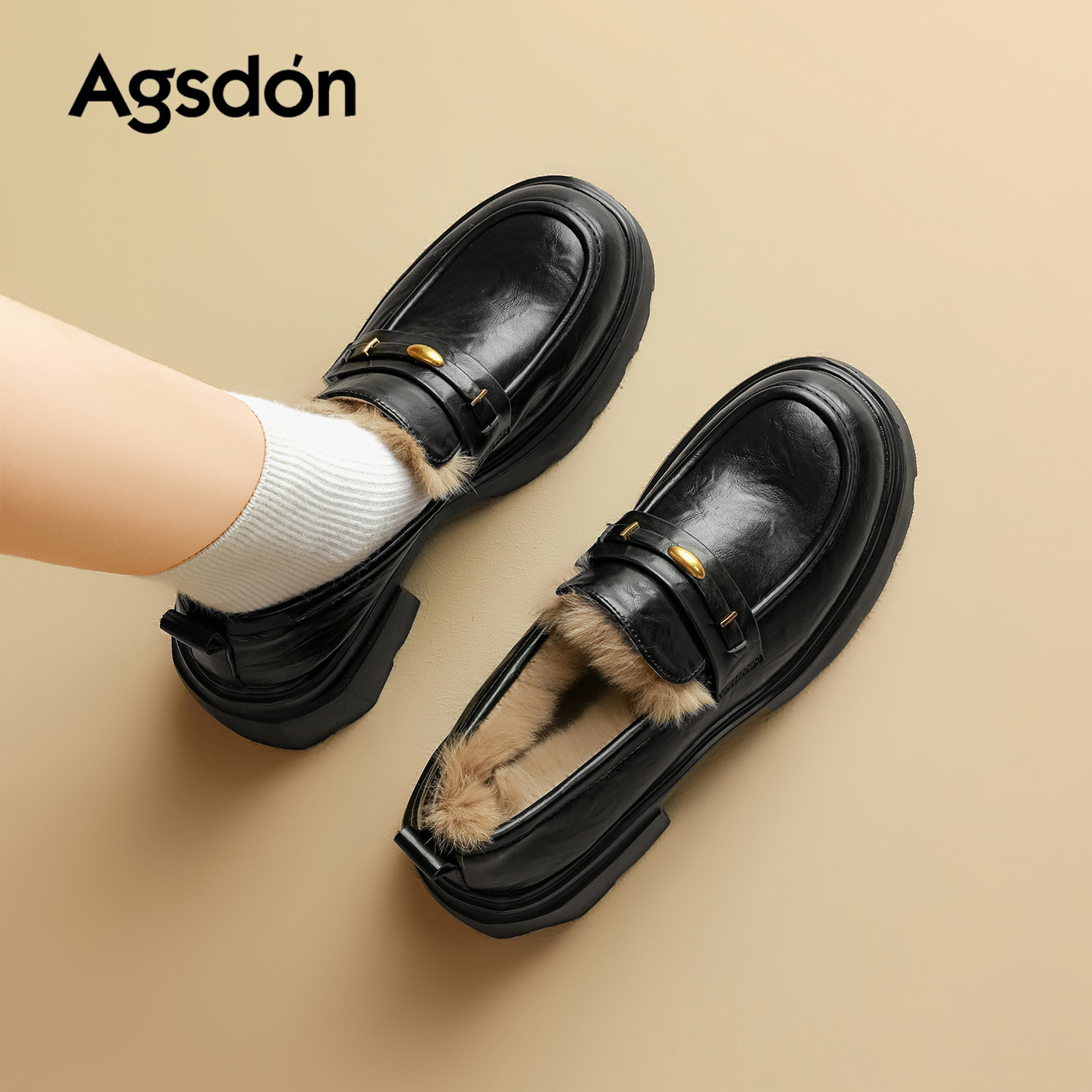 Augu Lion negro Lefour zapatos para mujeres 2025 nuevos zapatos de invierno de estilo británico zapatos de cuero pequeños zapatos de algodón peludo