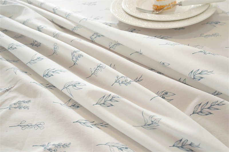 Cotton Printed Green Floral Tassel Tablecloth For Dining Table_voghion.com