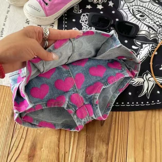 Niñas 2025 ropa de verano nueva dopamina impresa amor vaqueros falda corta de mujer tesoro personalidad torso de moda