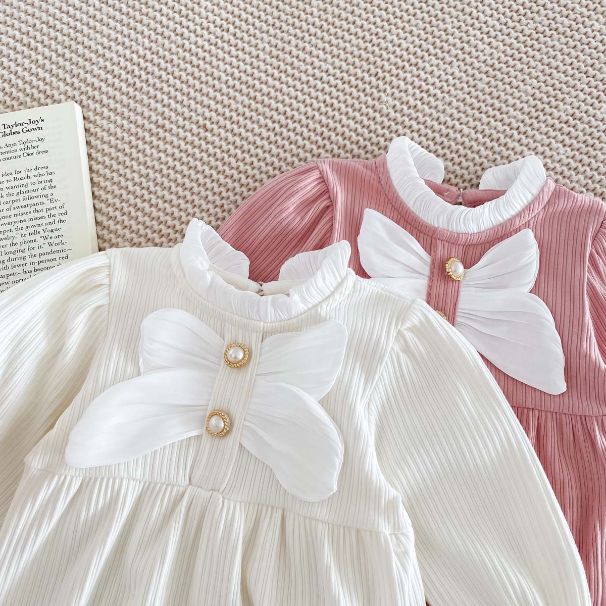 Bebé primavera y otoño vaina niña dulce arco de manga larga mono recién nacido cien días princesa ropa