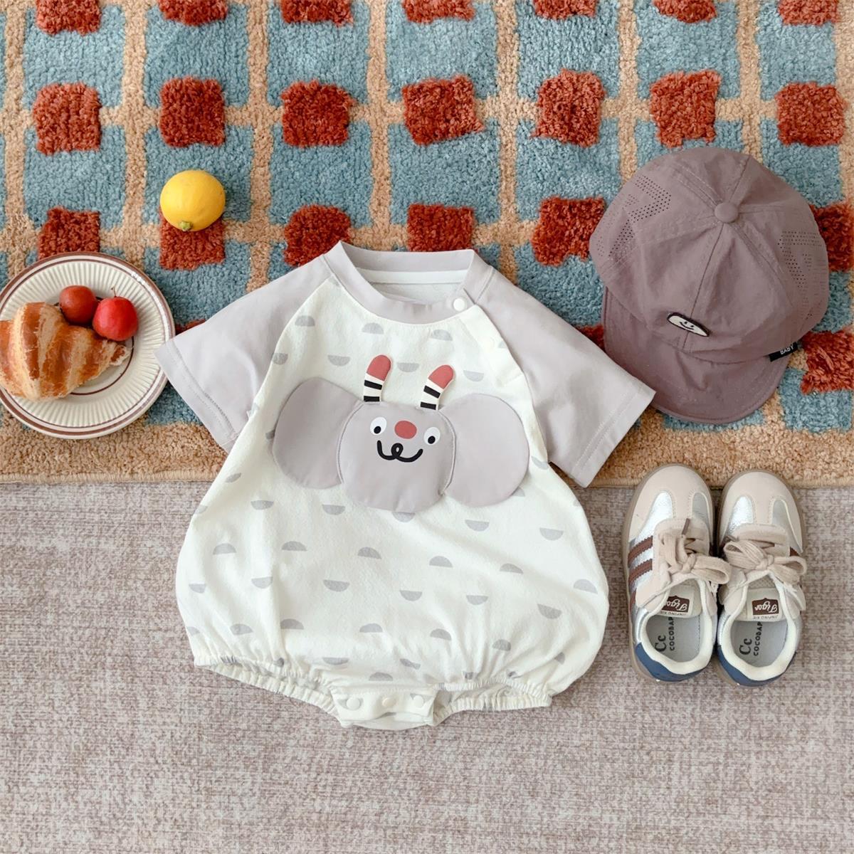 2025 ropa de bebé para hombres, estilo delgado de verano, dibujos animados, patrón tridimensional, mono para recién nacidos, ropa exterior, ropa de pedo