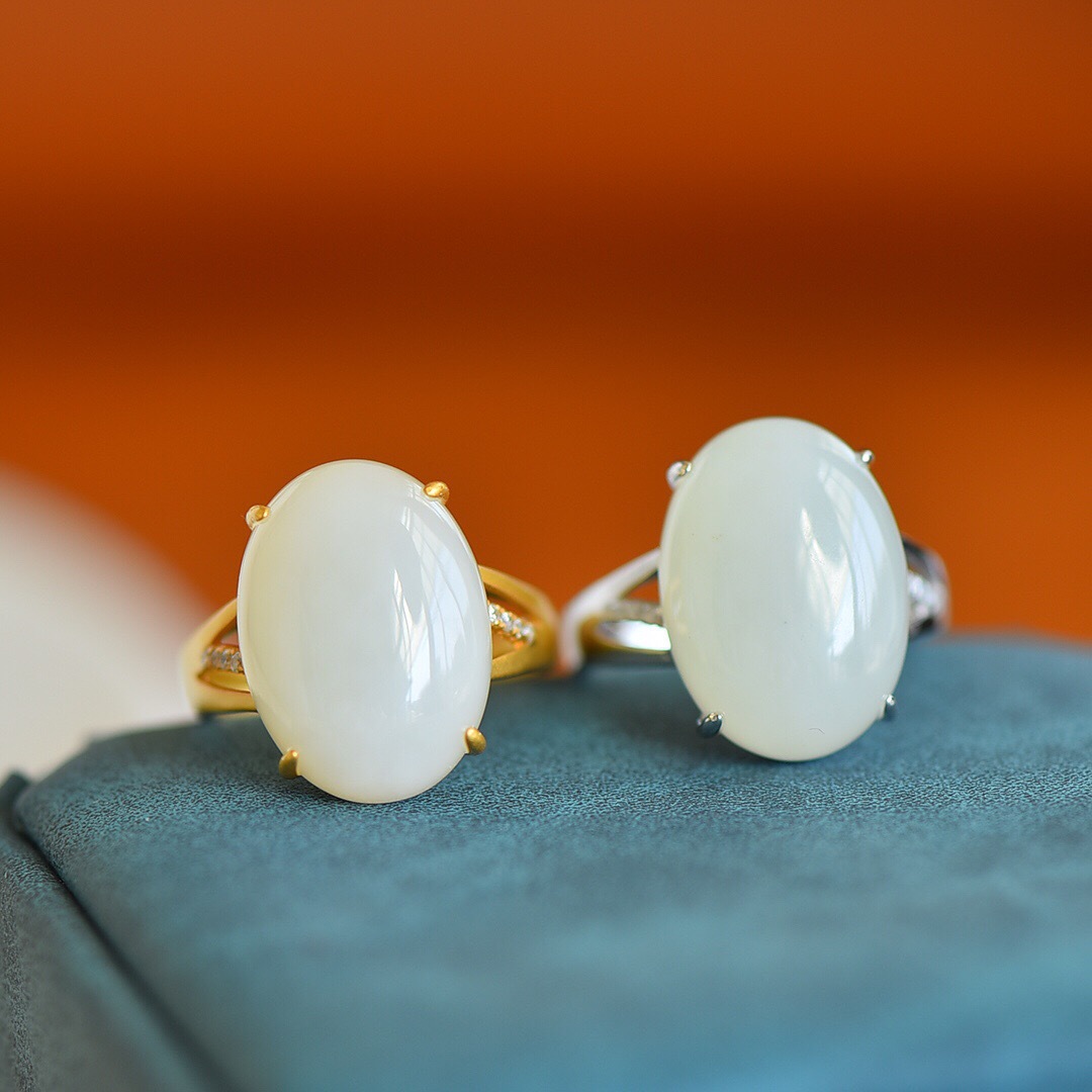 新疆和田玉白玉蛋面戒指s925银镶嵌天然玉石轻奢气质女款手饰指环