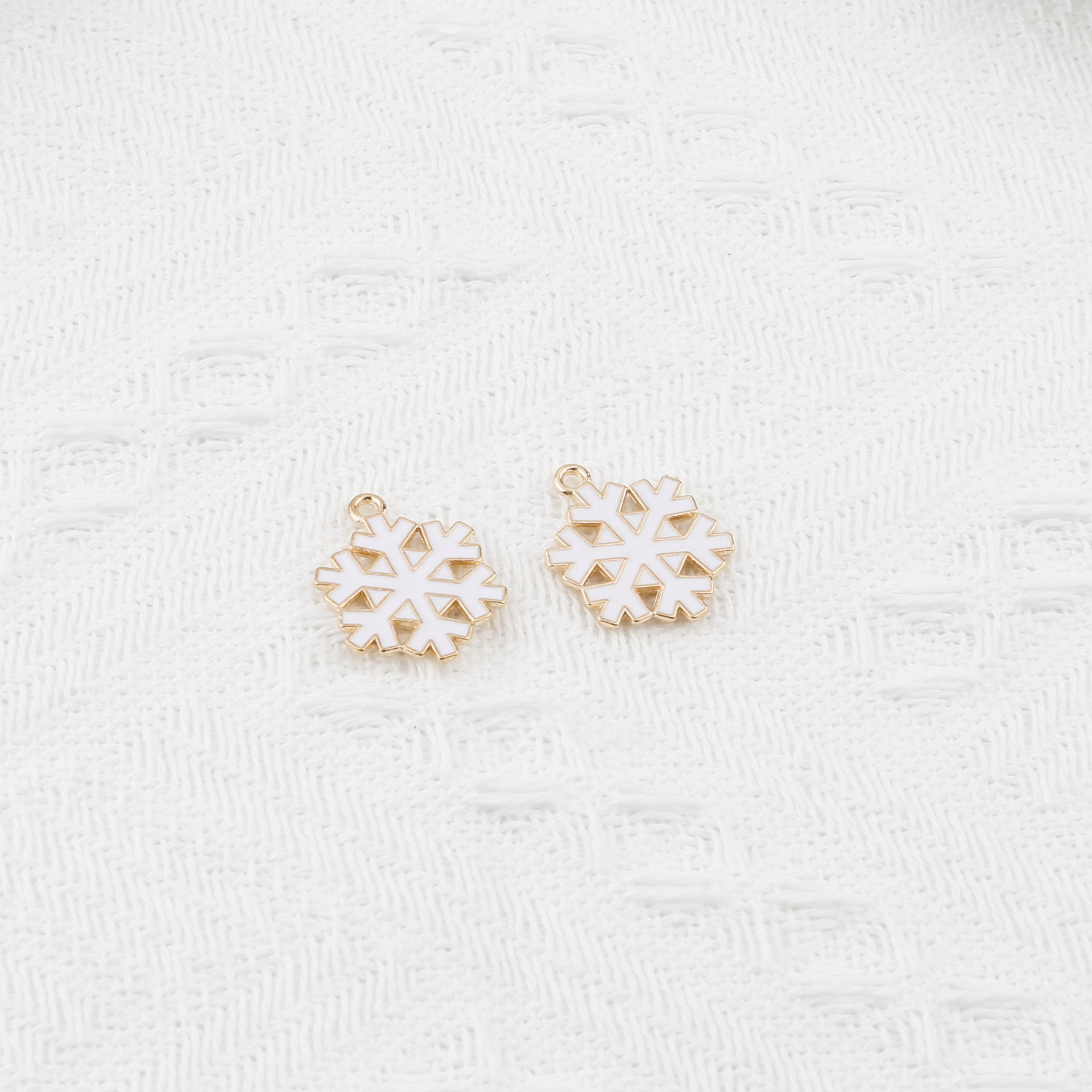 Directo de fábrica DIY joyería aleación Comercio exterior Navidad serie nueva gota aceite collar pulsera accesorios llavero