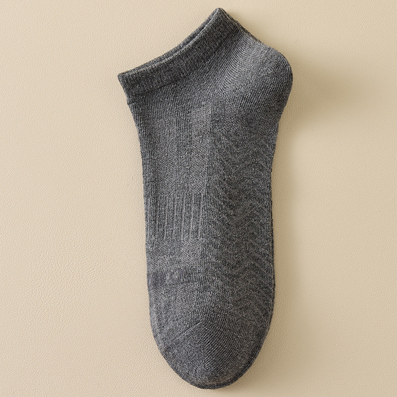Calcetines deportivos de color sólido calcetines corto de verano y otoño para correr calcetines de salto de cuerda no caigan tacones de bádminton transpirables calcetines de barco hombre