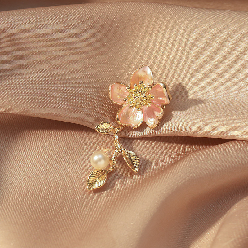 Elegante camelia broche voor dames modieuze emaille speld_voghion.com